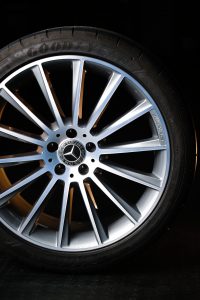 Used car tyre with alloy wheel